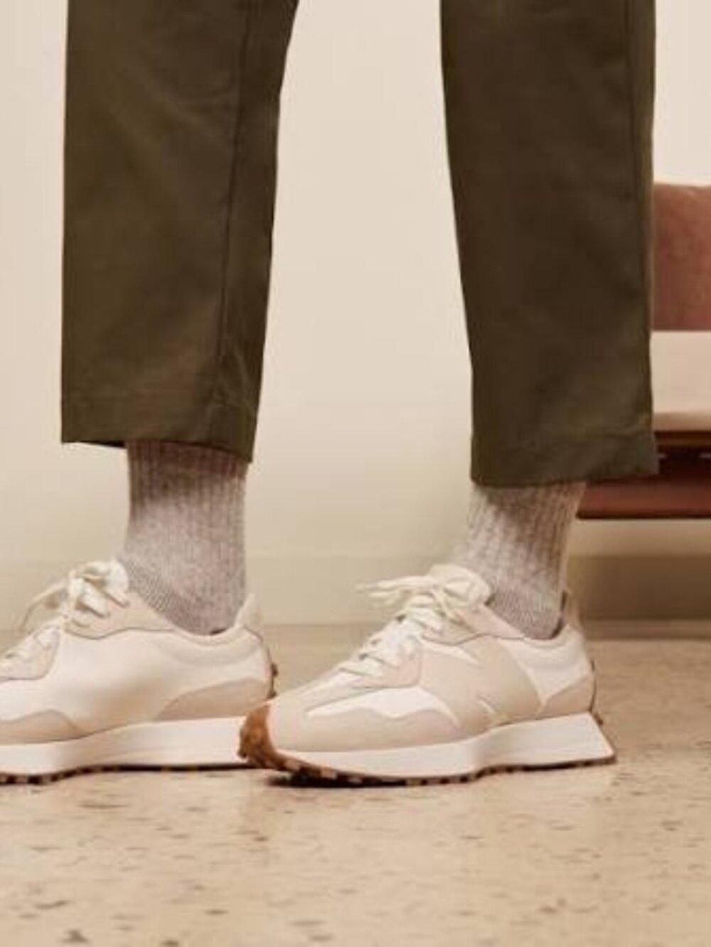 New Balance 327 Sneakers - Picture 11 of 13